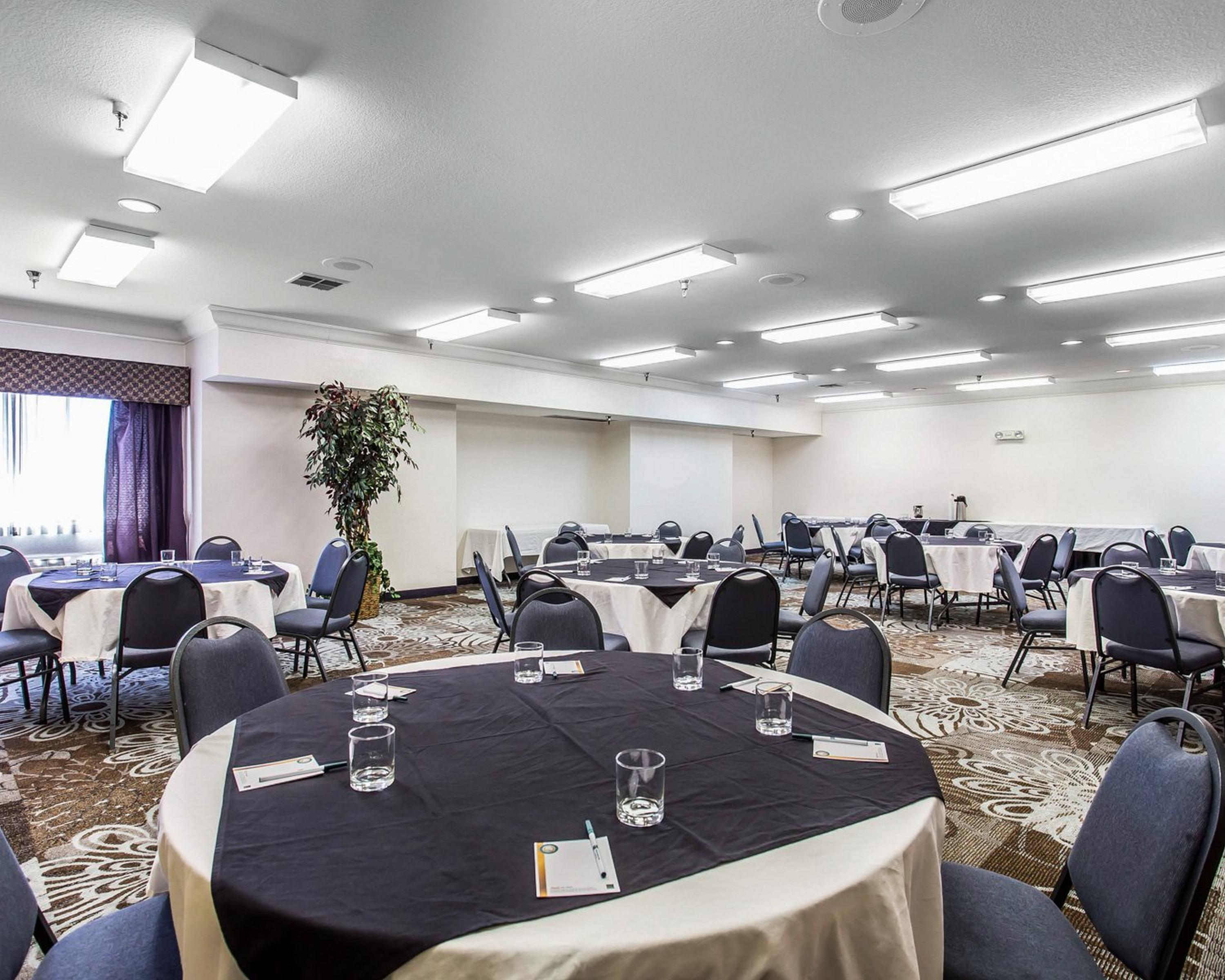 Quality Inn & Suites Denver Airport - Gateway Park Aurora Extérieur photo